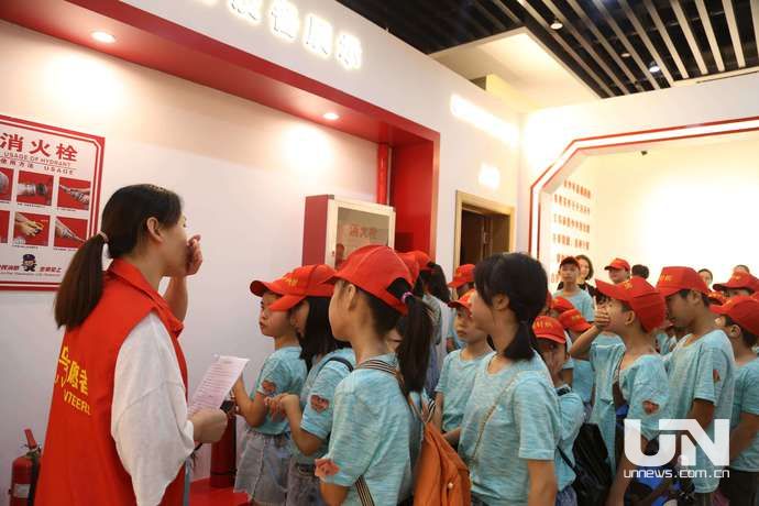 义乌飞来“小候鸟”:强化法治意识、感受城市关怀 义乌飞来“小候鸟”:强化法治意识、感受城市关怀