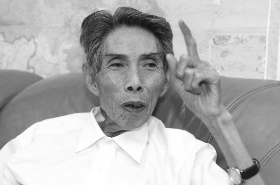 “改革先锋”谢高华去世 “改革先锋”谢高华去世